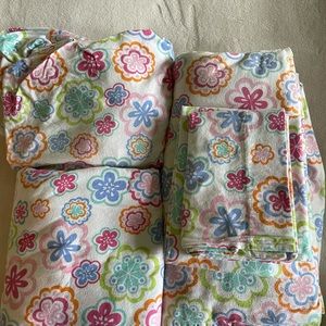 Garnet Hill flannel sheet set.  Size DQ- Double/Queen